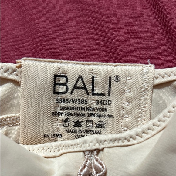 Bali 34DD Cream “Passion for Comfort” Underwire Minimizer Bra - Picture 2 of 6